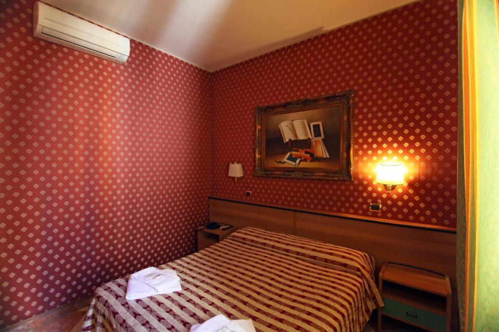 Hotel Hollywood Roma Oda fotoğraf