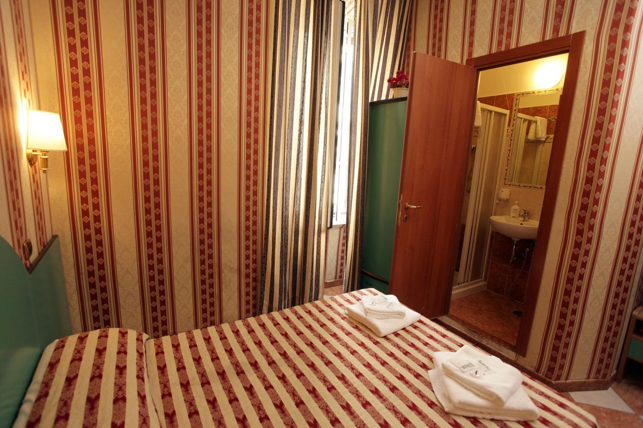 Hotel Hollywood Roma Dış mekan fotoğraf